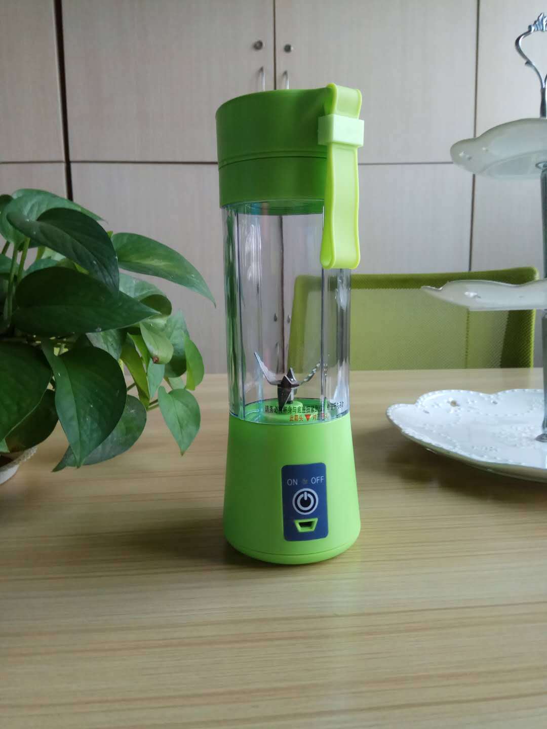 Foreign trade explosion models electric juicer home portable multi-function fruit juice cup 6 leaf custom LOGO - Image 11